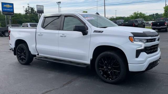 2022 Chevrolet Silverado 1500 Crew Cab Short Box 4-Wheel Drive RST