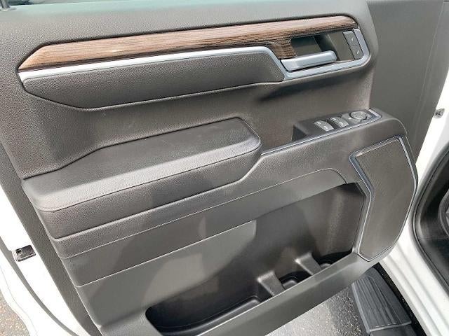 2022 Chevrolet Silverado 1500 Crew Cab Short Box 4-Wheel Drive RST