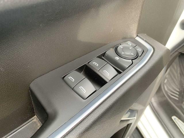 2022 Chevrolet Silverado 1500 Crew Cab Short Box 4-Wheel Drive RST