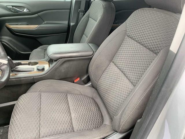 2017 GMC Acadia AWD SLE-2