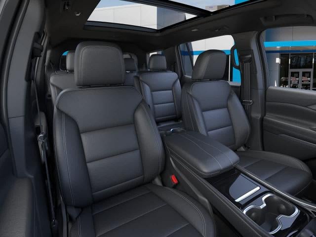 2027 Chevrolet Traverse LT w/2LT