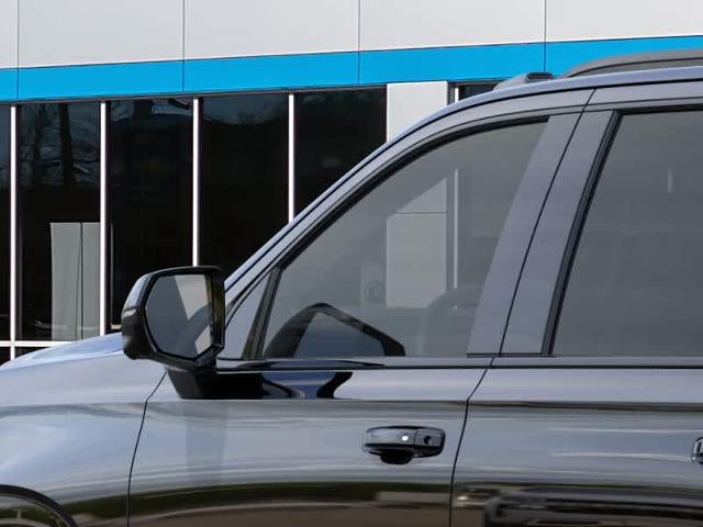 2026 Chevrolet Suburban 4WD RST