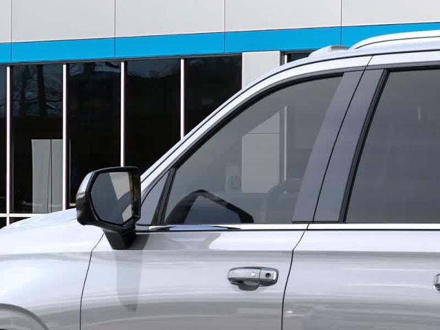 2026 Chevrolet Suburban 4WD Premier