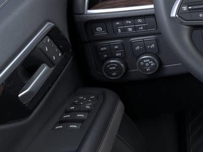 2025 Chevrolet Suburban 4WD Premier