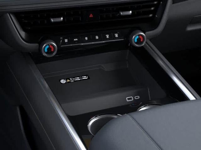 2025 Chevrolet Suburban 4WD Premier