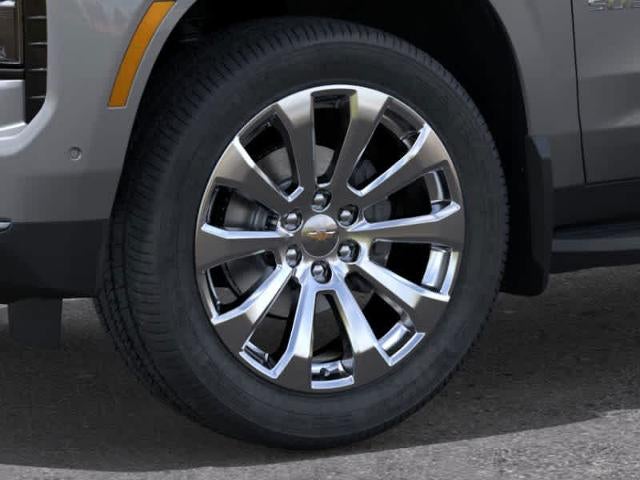 2025 Chevrolet Suburban 4WD Premier