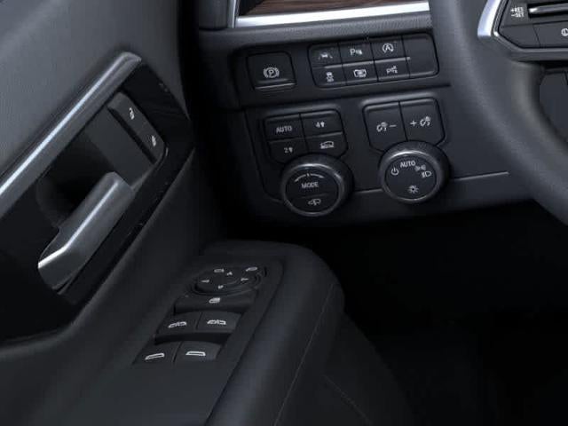 2025 Chevrolet Tahoe 4WD LS