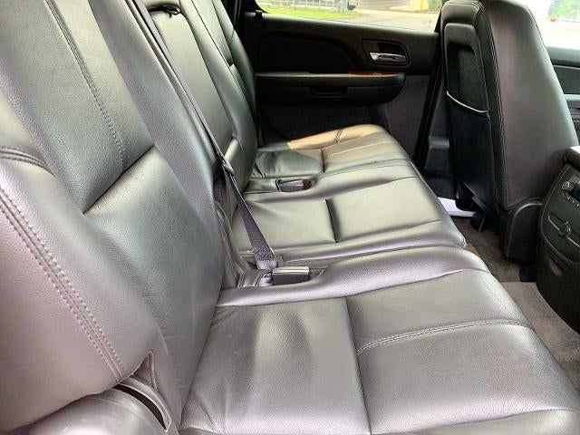 2011 Chevrolet Suburban 4WD 1500 LT