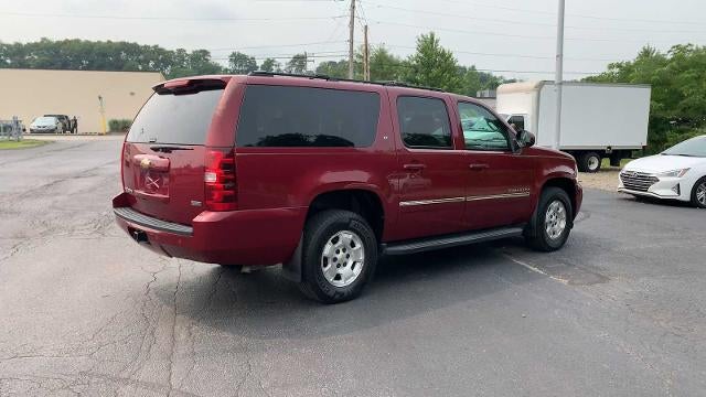 2011 Chevrolet Suburban 4WD 1500 LT