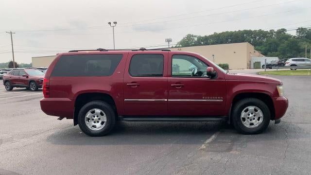 2011 Chevrolet Suburban 4WD 1500 LT