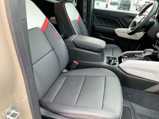 2024 GMC Canyon Crew Cab Short Box 4-Wheel Drive AT4X