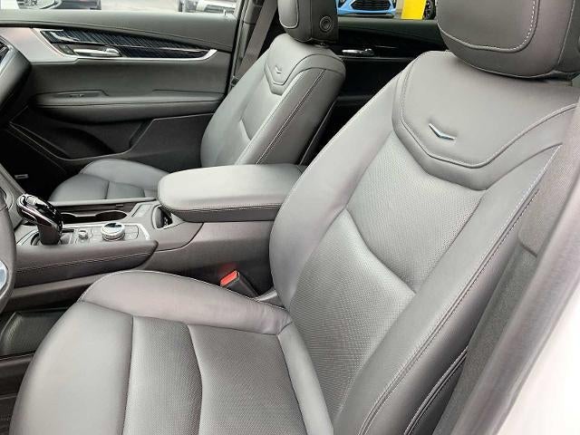 2024 Cadillac XT6 AWD 4dr Premium Luxury