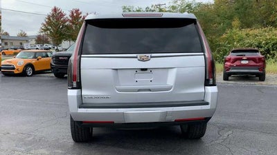2018 Cadillac Escalade 4WD Premium Luxury