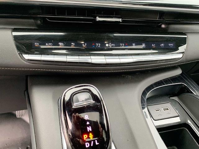 2023 Cadillac Escalade 4WD Sport