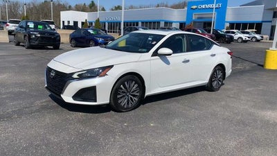 2024 Nissan Altima 2.5 SV AWD Sedan