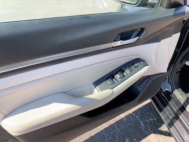 2019 Nissan Altima 2.5 SL Sedan