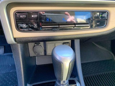 2018 Toyota Corolla LE CVT (Natl)