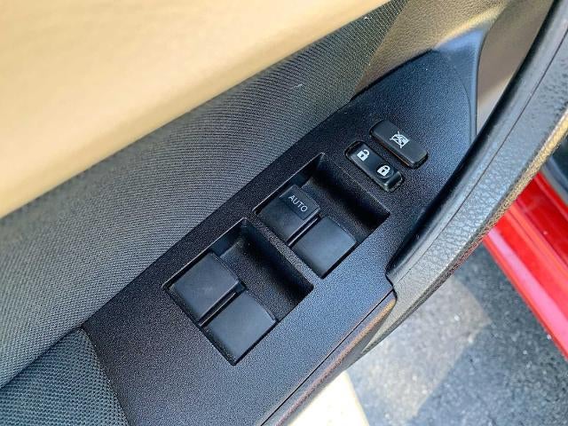 2018 Toyota Corolla LE CVT (Natl)