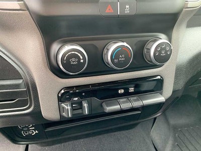 2019 RAM 3500 Tradesman 4x4 Reg Cab 8' Box