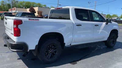 2024 Chevrolet Silverado 1500 Crew Cab Short Box 4-Wheel Drive Custom Trail Boss