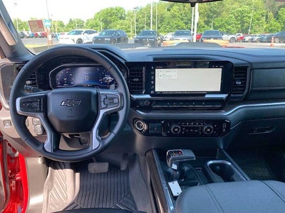 2024 Chevrolet Silverado 1500 Crew Cab Short Box 4-Wheel Drive LT Trail Boss
