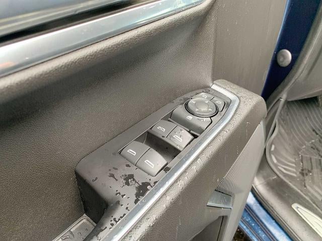 2022 Chevrolet Silverado 1500 Crew Cab Short Box 4-Wheel Drive LT Trail Boss