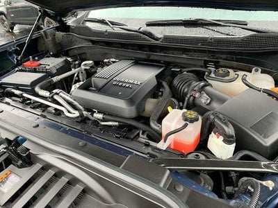 2022 Chevrolet Silverado 1500 Crew Cab Short Box 4-Wheel Drive LT Trail Boss