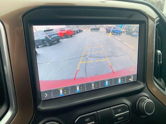 2019 Chevrolet Silverado 1500 Crew Cab Short Box 4-Wheel Drive High Country