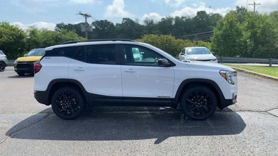 2024 GMC Terrain AWD 4dr SLE