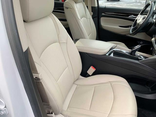 2021 Buick Enclave Essence AWD