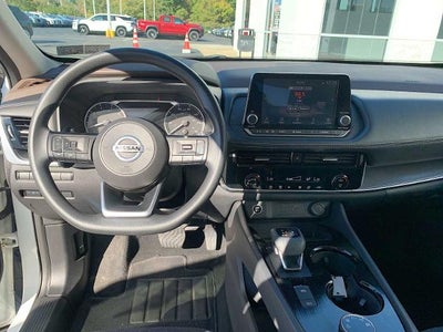 2021 Nissan Rogue AWD SV