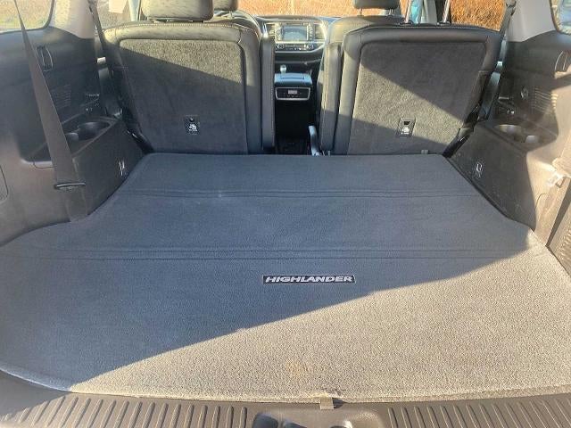 2017 Toyota Highlander Limited V6 AWD (Natl)