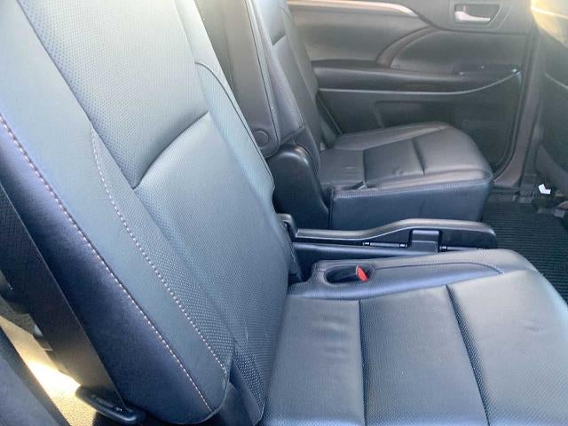 2017 Toyota Highlander Limited V6 AWD (Natl)