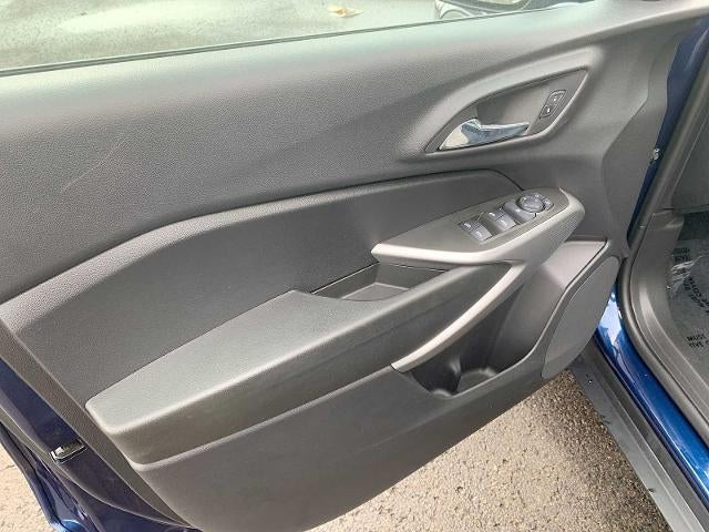 2024 Chevrolet Trax FWD 4dr LS