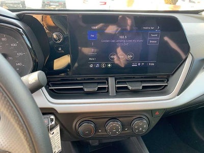 2024 Chevrolet Trax FWD 4dr LS