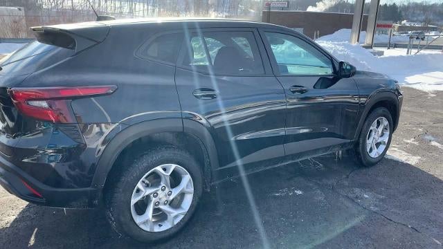 2024 Chevrolet Trax FWD 4dr LS