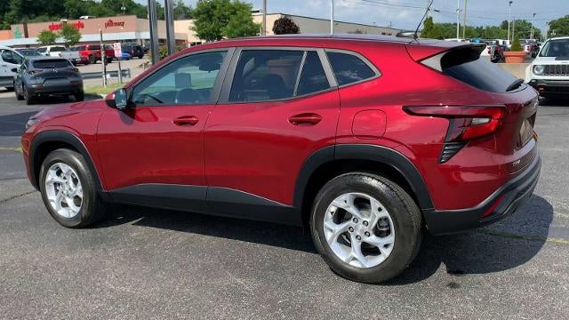 2024 Chevrolet Trax FWD 4dr LS