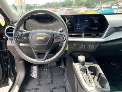 2024 Chevrolet Trax FWD 4dr LS