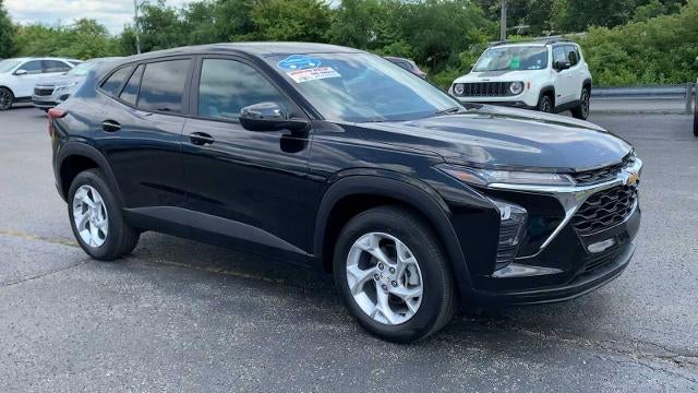 2024 Chevrolet Trax FWD 4dr LS