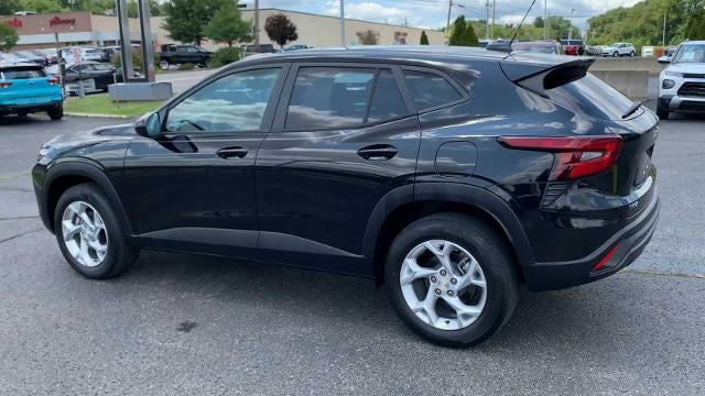 2024 Chevrolet Trax FWD 4dr LS