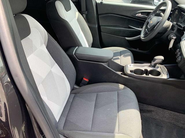 2024 Chevrolet Trax FWD 4dr LS