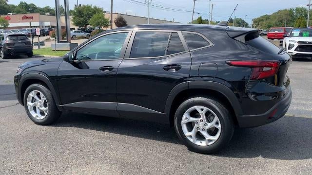 2024 Chevrolet Trax FWD 4dr LS
