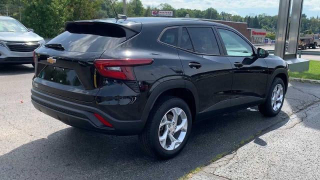 2024 Chevrolet Trax FWD 4dr LS