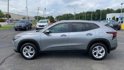 2025 Chevrolet Trax FWD 4dr LS