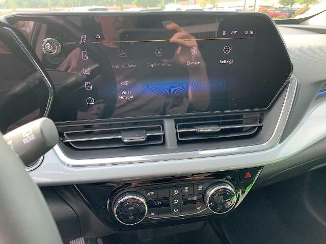 2024 Chevrolet Trax FWD 4dr LT