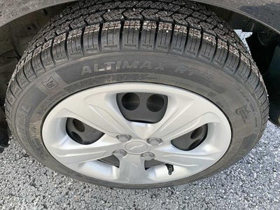 2022 Chevrolet Spark 4dr HB CVT LS