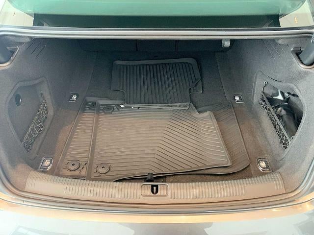 2022 Audi A4 S line Prestige 45 TFSI quattro
