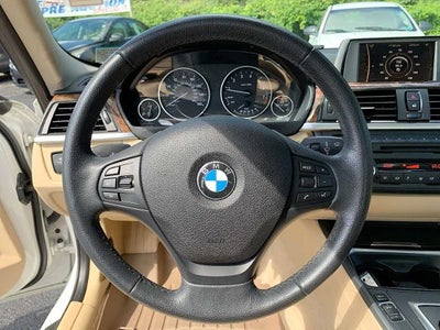 2014 BMW 320i Sedan