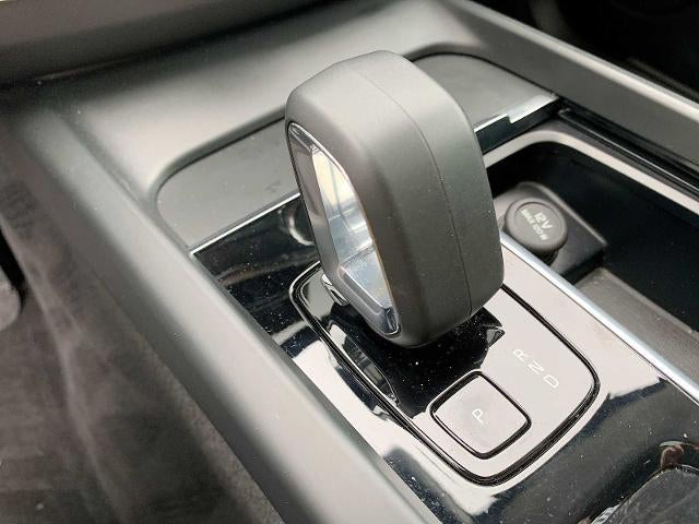 2023 Volvo XC60 B5 AWD Core