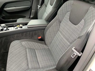2023 Volvo XC60 B5 AWD Core